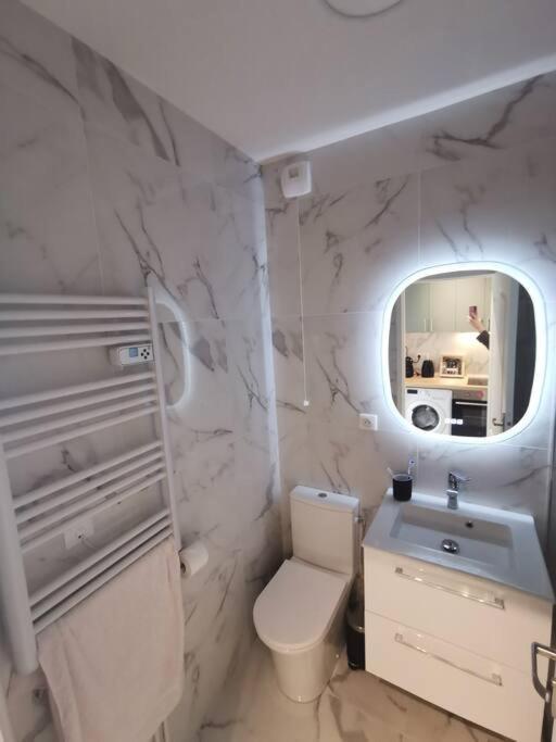 Cosy Apartment At Merignac-Centre מראה חיצוני תמונה